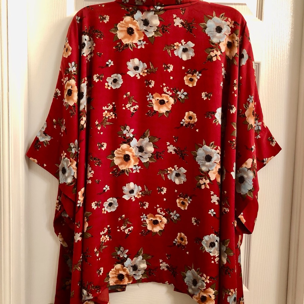 Floral Kimono Med-XL - Picture 2 of 7